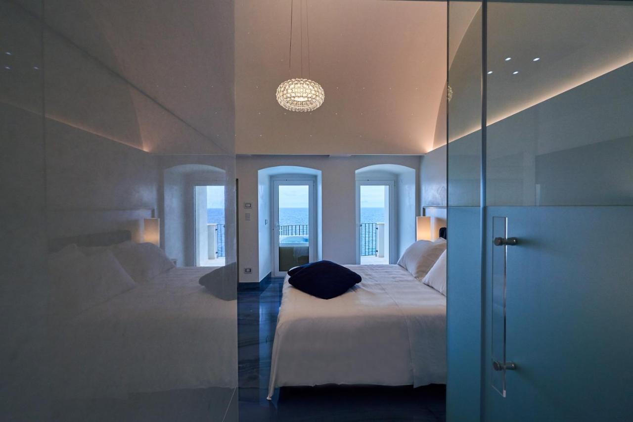 Grotta Palazzese 5*