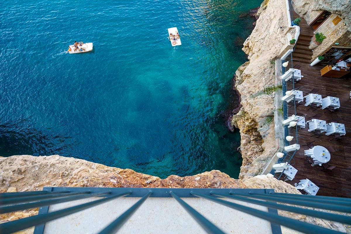 Grotta Palazzese Hotel