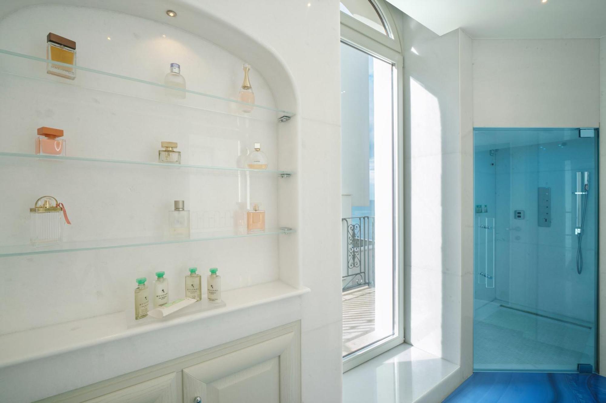 Grotta Palazzese 5*
