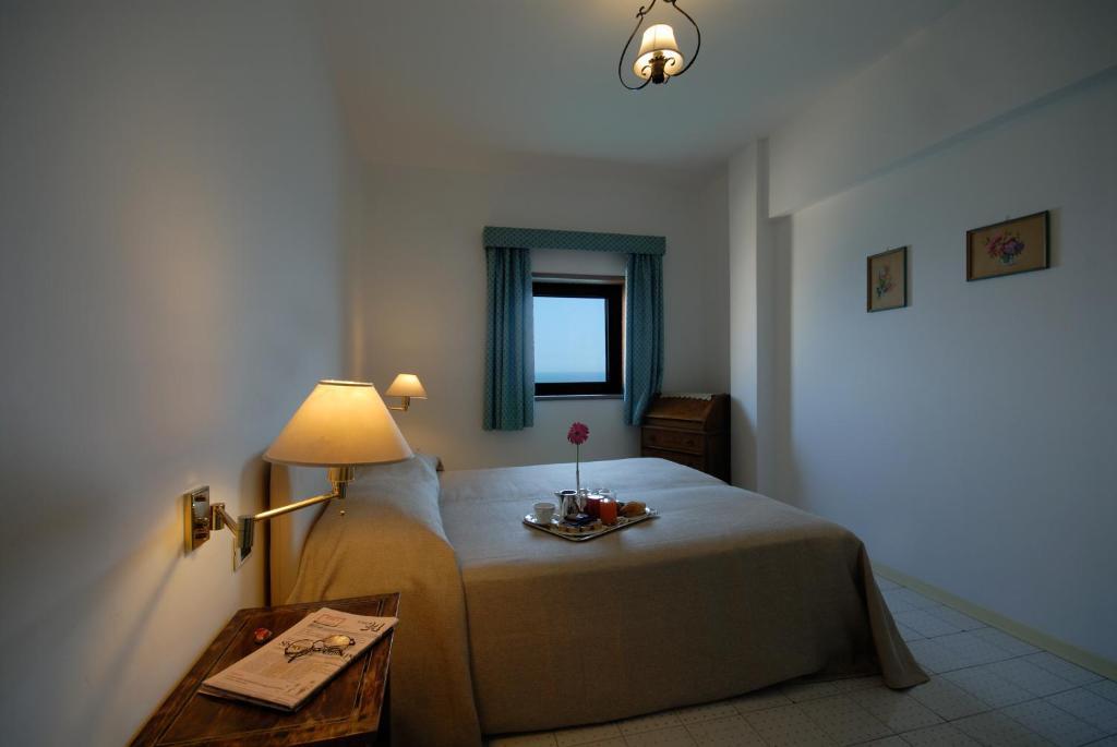 Grotta Palazzese 5* Polignano a Mare