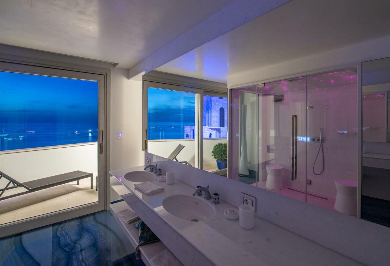 Hotel Grotta Palazzese 5*